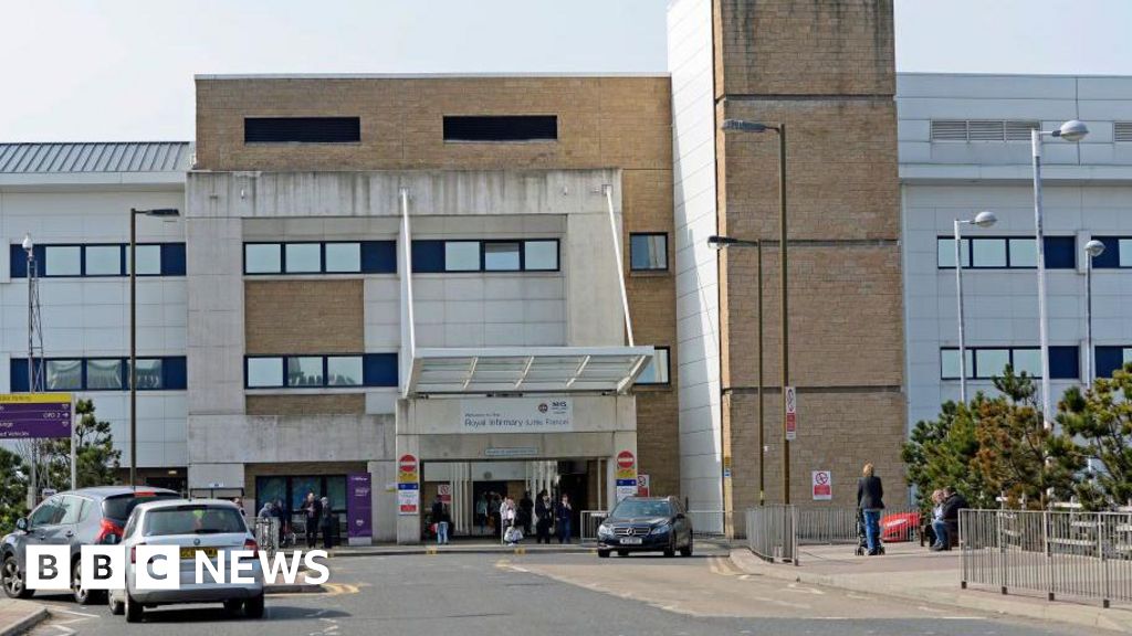 NHS Lothian staff given apology for 'toxic' workplace culture