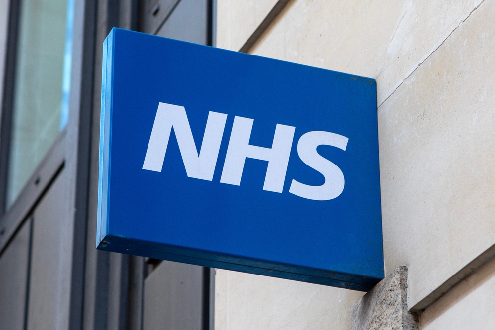 NHS England names top team to lead transition