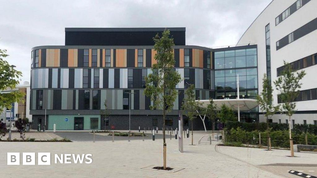Unclear NHS needs delayed Sick Kids opening